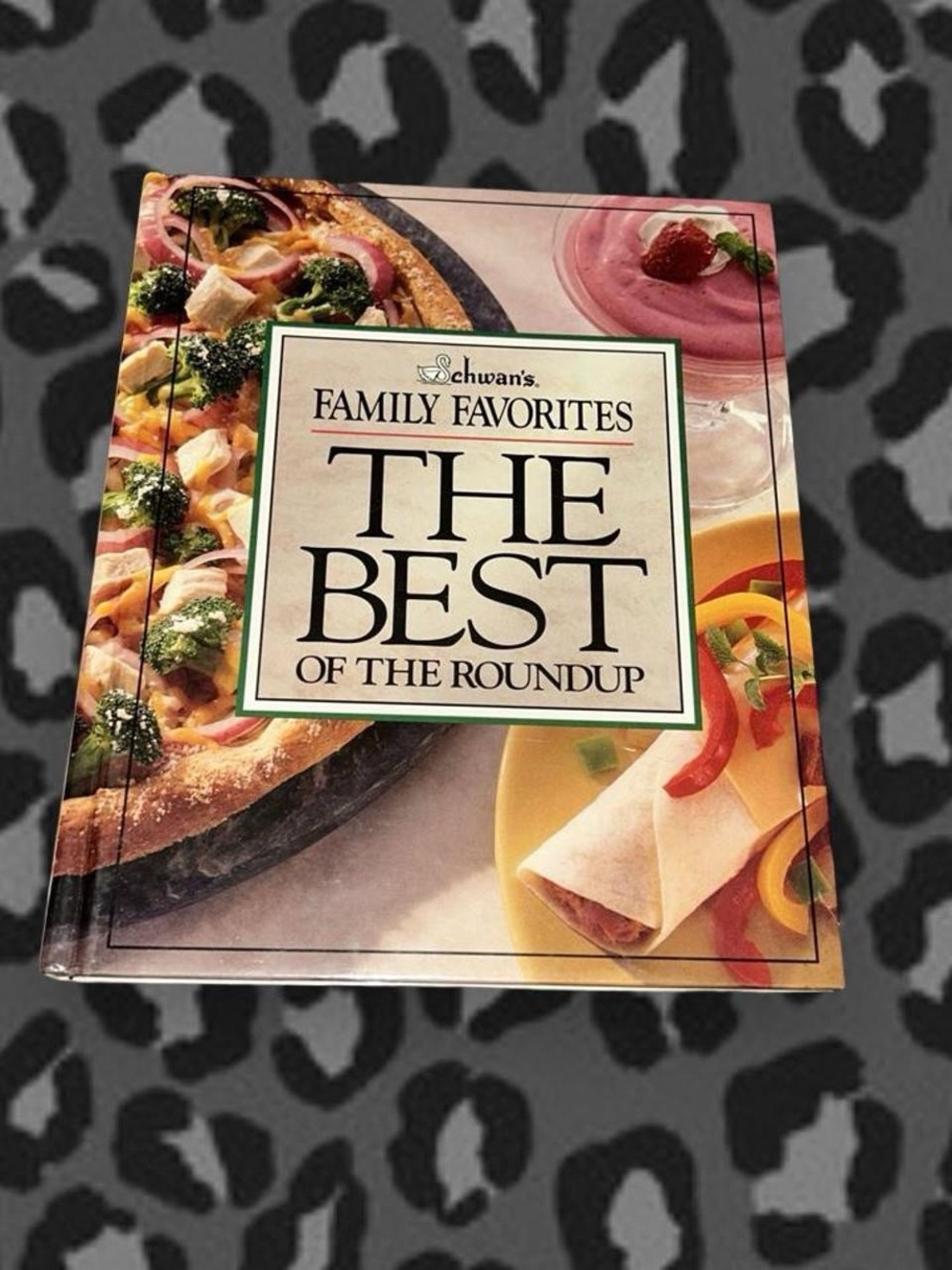 Family Favorites The Best of the Roundup Cookbook - Cream Cover